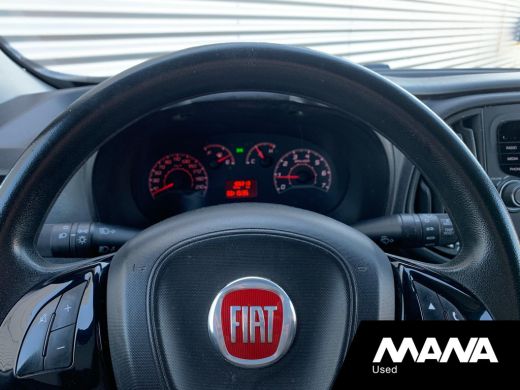 Fiat Dobló Cargo 1.3 MJ L1H1 Actual Airco Trekhaak Bluetooth 12V Betonplex USB Zwart AUX ASR ActivLease financial lease