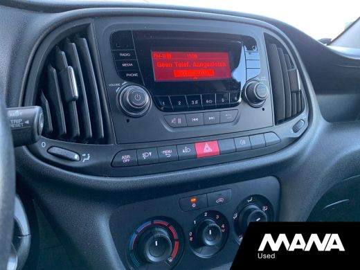 Fiat Dobló Cargo 1.3 MJ L1H1 Actual Airco Trekhaak Bluetooth 12V Betonplex USB Zwart AUX ASR ActivLease financial lease