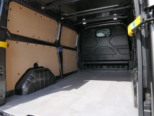 Ford Transit Custom 320 2.0 TDCI L2H1 Sport | Bi-Xenon | Inklapbaar Imperiaal | Trekhaak | Camera | Adaptive Cruise |... ActivLease financial lease