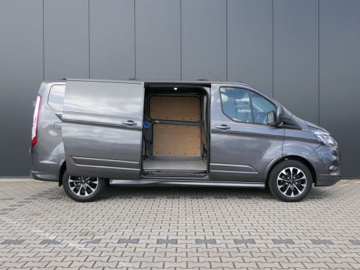 Ford Transit Custom 320 2.0 TDCI L2H1 Sport | Bi-Xenon | Inklapbaar Imperiaal | Trekhaak | Camera | Adaptive Cruise |... ActivLease financial lease