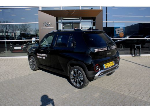 Hyundai Inster Hyundai Evolve Sky Plus 49 kWh | DEMO | 360 graden camera | Stoelverwarming | | Achteruitrijcamer... ActivLease financial lease
