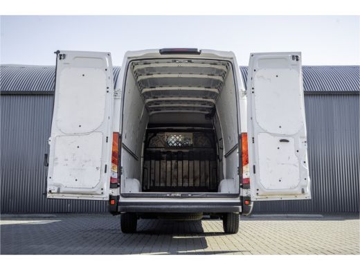 Iveco Daily 35S16V 2.3 | L4H2 | Automaat | Topstaat | Euro 6 | 155 PK | Cruise | Climate | 3500 KG Trekgewicht ActivLease financial lease