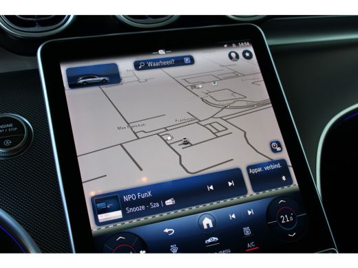 Mercedes C-Klasse Estate 180 Luxury Line | Lichtmetalen velgen 18" | Navigatiesysteem full map + hard disk | Trekhaak ActivLease financial lease