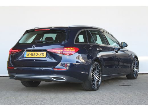 Mercedes C-Klasse Estate 180 Luxury Line | Lichtmetalen velgen 18" | Navigatiesysteem full map + hard disk | Trekhaak ActivLease financial lease