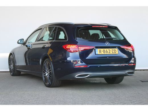 Mercedes C-Klasse Estate 180 Luxury Line | Lichtmetalen velgen 18" | Navigatiesysteem full map + hard disk | Trekhaak ActivLease financial lease
