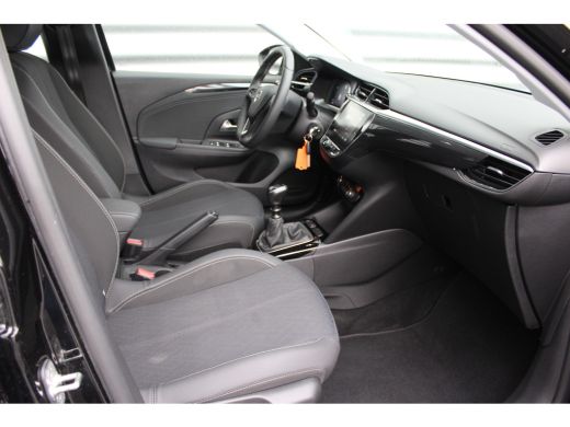 Opel Corsa 1.2 TURBO 100PK ELEGANCE LEVEL 3 / NAVI / AIRCO / LEDER / 16" LMV / BLUETOOH / CRUISECONTROL / 1E... ActivLease financial lease