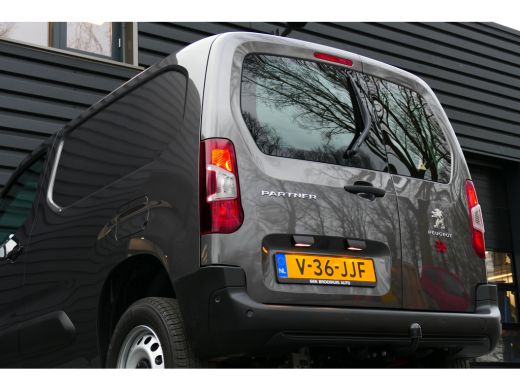 Peugeot Partner 1.5 BLUEHDI 130PK L1H1 DANGEL / NAVI / AIRCO / 4X4 / DAB / TREKHAAK / WINTERPAKKET / BLUETOOTH / ... ActivLease financial lease