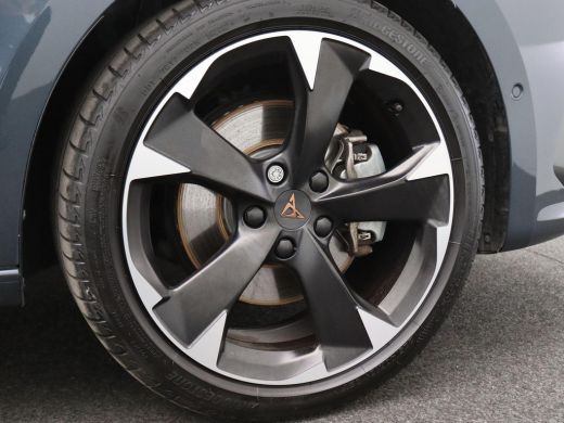 Seat Leon Sportstourer 1.4 e-Hybrid Business 204PK DSG Pano-Schuifdak, Adaptieve Cruise Controle, Achteruitrijcamera, Na... ActivLease financial lease