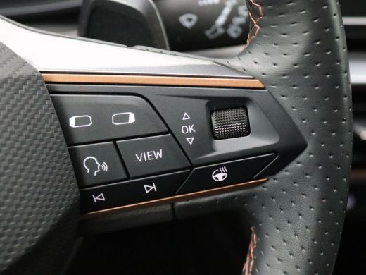 Seat Leon Sportstourer 1.4 e-Hybrid Business 204PK DSG Pano-Schuifdak, Adaptieve Cruise Controle, Achteruitrijcamera, Na... ActivLease financial lease