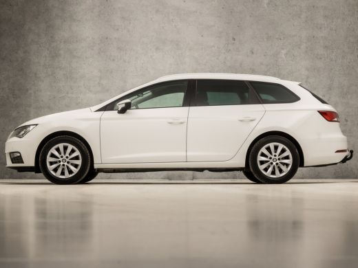 Seat León ST 1.0 TSI Style Ultimate Edition (APPLE CARPLAY, NAVIGATIE, CLIMATE, CAMERA, GETINT GLAS, SPORTSTOE... ActivLease financial lease