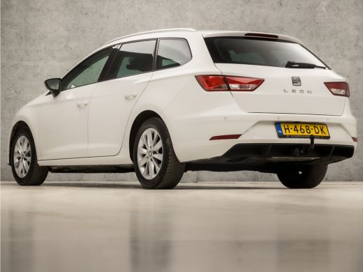 Seat León ST 1.0 TSI Style Ultimate Edition (APPLE CARPLAY, NAVIGATIE, CLIMATE, CAMERA, GETINT GLAS, SPORTSTOE... ActivLease financial lease