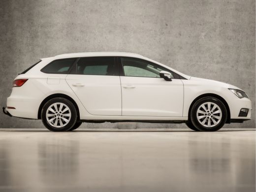 Seat León ST 1.0 TSI Style Ultimate Edition (APPLE CARPLAY, NAVIGATIE, CLIMATE, CAMERA, GETINT GLAS, SPORTSTOE... ActivLease financial lease