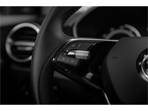 Skoda Fabia 1.0 Ambition | Carplay | Cruise control | Airco | Sensoren achter ActivLease financial lease
