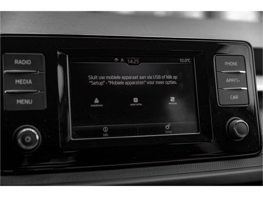 Skoda Fabia 1.0 Ambition | Carplay | Cruise control | Airco | Sensoren achter ActivLease financial lease