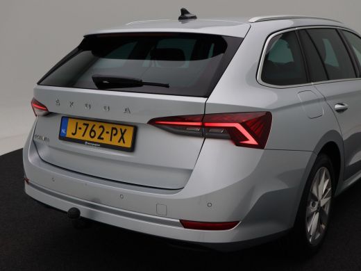 Skoda Octavia Combi 1.0 TSi 110 Pk Business Edition | Navigatie | Trekhaak | Privacy Glass | Elektrische Achter... ActivLease financial lease