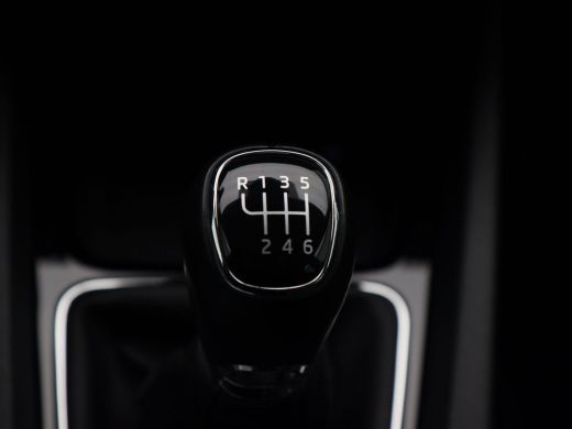 Skoda Octavia Combi 1.0 TSi 110 Pk Business Edition | Navigatie | Trekhaak | Privacy Glass | Elektrische Achter... ActivLease financial lease