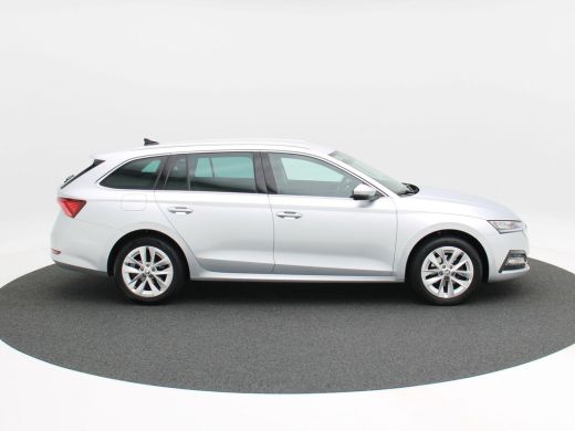 Skoda Octavia Combi 1.0 TSi 110 Pk Business Edition | Navigatie | Trekhaak | Privacy Glass | Elektrische Achter... ActivLease financial lease