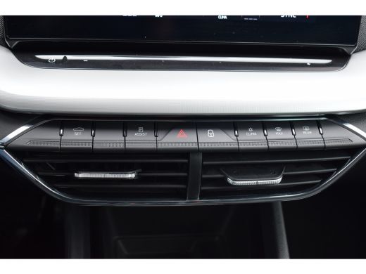 Skoda Octavia Combi 1.5 TSI First Edition | 150 PK | CarPlay | Virtual | Stoelverw. ActivLease financial lease