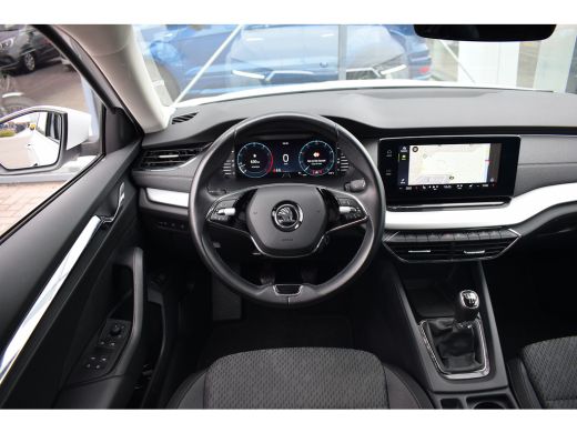 Skoda Octavia Combi 1.5 TSI First Edition | 150 PK | CarPlay | Virtual | Stoelverw. ActivLease financial lease