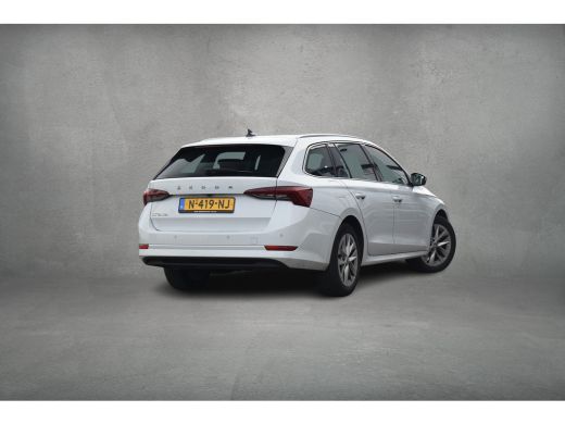 Skoda Octavia Combi 1.5 TSI First Edition | 150 PK | CarPlay | Virtual | Stoelverw. ActivLease financial lease