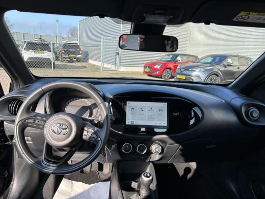 Toyota Aygo X 1.0 VVT-i MT Play ActivLease financial lease