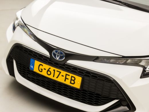 Toyota Corolla Touring Sports 1.8 Hybrid Active Sport Automaat (NAVIGATIE, CAMERA, ADAPTIVE CRUISE, SPORTSTOELEN, LANE ASSIST, ... ActivLease financial lease