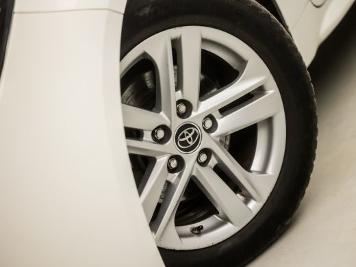Toyota Corolla Touring Sports 1.8 Hybrid Active Sport Automaat (NAVIGATIE, CAMERA, ADAPTIVE CRUISE, SPORTSTOELEN, LANE ASSIST, ... ActivLease financial lease