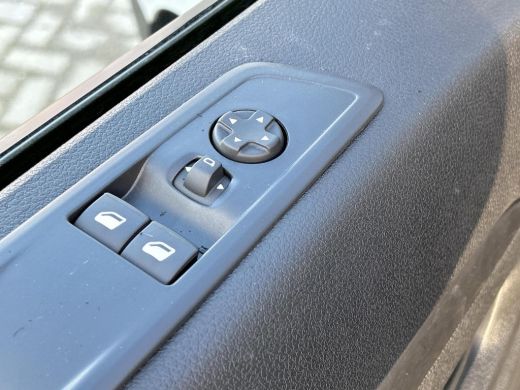 Toyota PROACE Electric Truck Extra Range Navigator 75 kWh ActivLease financial lease