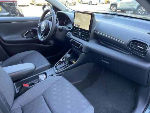 Toyota Yaris 1.5 Hybrid 115 Dynamic Comfort Pack | Stuurwielverwarming | BSM | PDC voor en achter ActivLease financial lease
