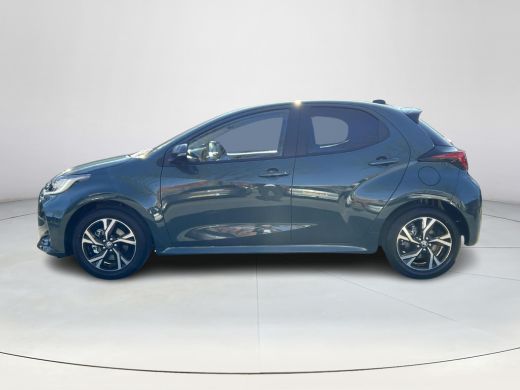 Toyota Yaris 1.5 Hybrid 115 Dynamic Comfort Pack | Stuurwielverwarming | BSM | PDC voor en achter ActivLease financial lease