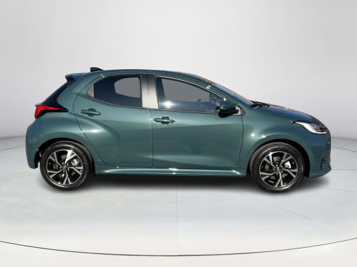 Toyota Yaris 1.5 Hybrid 115 Dynamic Comfort Pack | Stuurwielverwarming | BSM | PDC voor en achter ActivLease financial lease