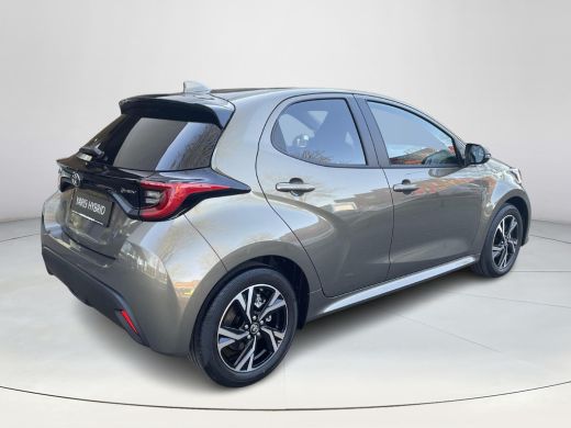 Toyota Yaris 1.5 Hybrid 115 Dynamic | Nieuw uit voorraad leverbaar | 10 jaar / 200.000 km garantie | ActivLease financial lease
