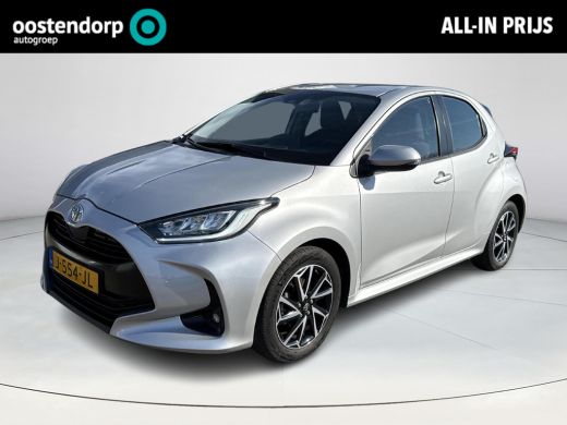 Toyota Yaris 1.5 VVT-i First Edition **KEYLESS/ APPLE CARPLAY/ 36 MAANDEN GARANTIE** Toyota Yaris 1.5 VVT-i First Edition **KEYLESS/ APPLE CARPLAY/ 36 MAANDEN GARANTIE**
