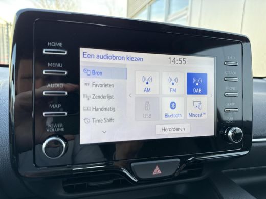 Toyota Yaris 1.5 VVT-i First Edition **KEYLESS/ APPLE CARPLAY/ 36 MAANDEN GARANTIE** ActivLease financial lease