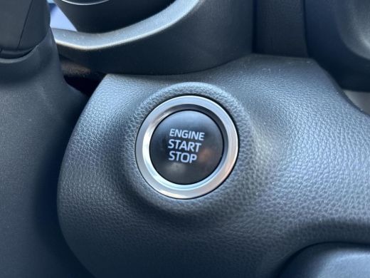 Toyota Yaris 1.5 VVT-i First Edition **KEYLESS/ APPLE CARPLAY/ 36 MAANDEN GARANTIE** ActivLease financial lease