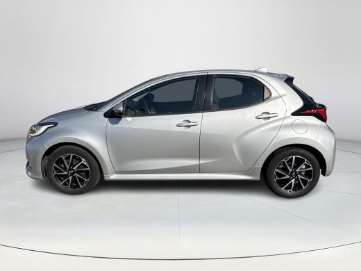 Toyota Yaris 1.5 VVT-i First Edition **KEYLESS/ APPLE CARPLAY/ 36 MAANDEN GARANTIE** ActivLease financial lease