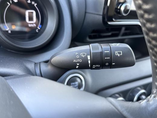 Toyota Yaris 1.5 VVT-i First Edition **KEYLESS/ APPLE CARPLAY/ 36 MAANDEN GARANTIE** ActivLease financial lease