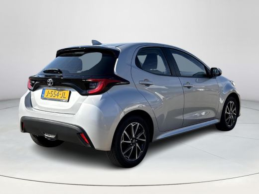 Toyota Yaris 1.5 VVT-i First Edition **KEYLESS/ APPLE CARPLAY/ 36 MAANDEN GARANTIE** ActivLease financial lease