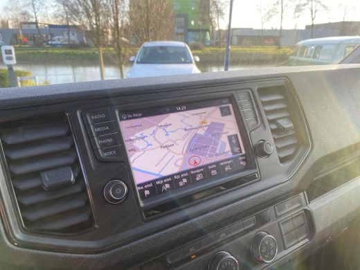 Volkswagen Crafter 35 2.0 TDI L3H3 Trendline | 140 pk |A-Camera | Betimmering | Trekhaak | ActivLease financial lease