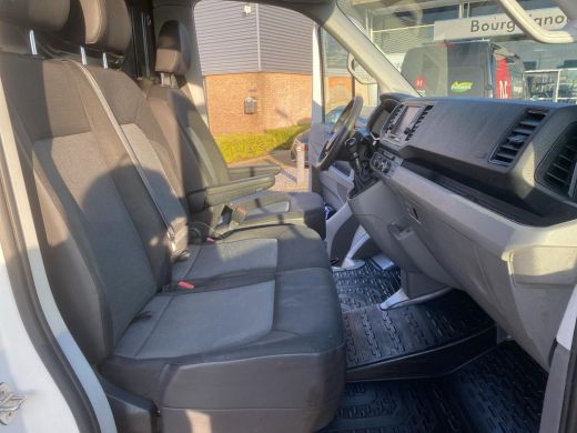 Volkswagen Crafter 35 2.0 TDI L3H3 Trendline | 140 pk |A-Camera | Betimmering | Trekhaak | ActivLease financial lease