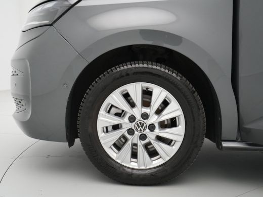 Volkswagen Multivan 1.4 eHybrid L2H1 Life 7P. Vis-a-Vis Trekhaak Camera El. Schuifdeuren ActivLease financial lease