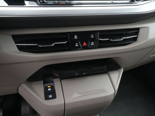 Volkswagen Multivan 1.4 eHybrid L2H1 Life 7P. Vis-a-Vis Trekhaak Camera El. Schuifdeuren ActivLease financial lease