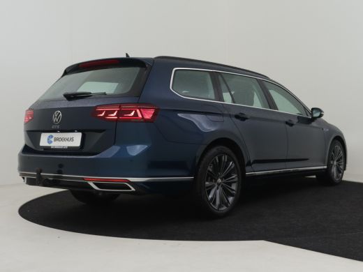 Volkswagen Passat Variant 1.4 TSI PHEV GTE Business 218 | Adaptief cruise control | Leder bekleding | Led koplampen... ActivLease financial lease