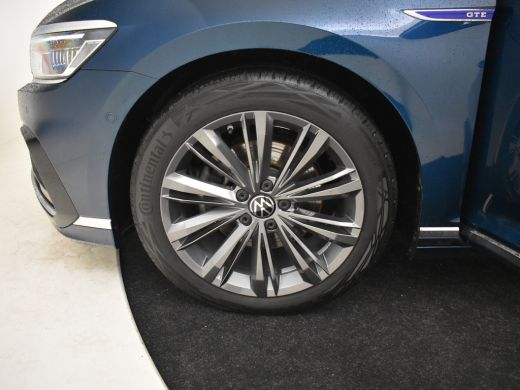 Volkswagen Passat Variant 1.4 TSI PHEV GTE Business 218 | Adaptief cruise control | Leder bekleding | Led koplampen... ActivLease financial lease