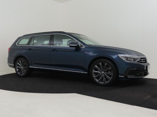 Volkswagen Passat Variant 1.4 TSI PHEV GTE Business 218 | Adaptief cruise control | Leder bekleding | Led koplampen... ActivLease financial lease
