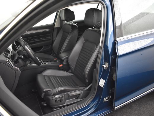 Volkswagen Passat Variant 1.4 TSI PHEV GTE Business 218 | Adaptief cruise control | Leder bekleding | Led koplampen... ActivLease financial lease
