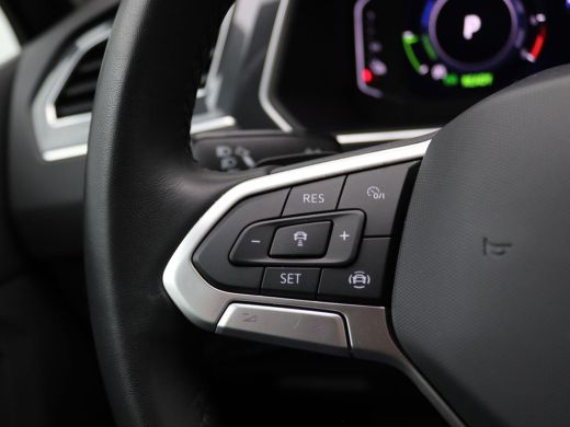 Volkswagen Tiguan 1.4 TSI eHybrid Life Business 245PK DSG full led, adaptive cruise, achteruitrijcamera, elek. bedi... ActivLease financial lease