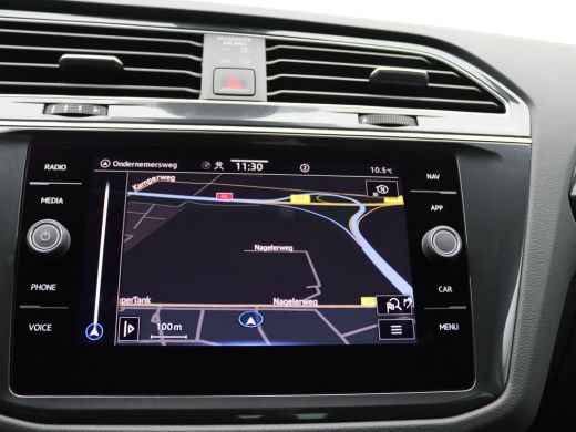 Volkswagen Tiguan 1.4 TSI eHybrid Life Business 245PK DSG full led, adaptive cruise, achteruitrijcamera, elek. bedi... ActivLease financial lease
