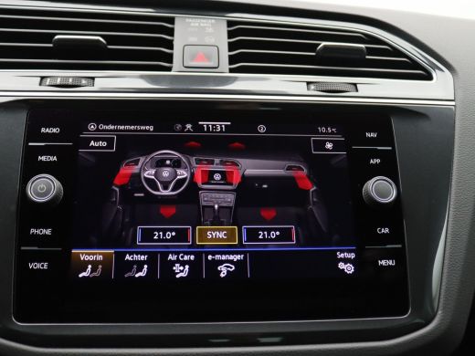 Volkswagen Tiguan 1.4 TSI eHybrid Life Business 245PK DSG full led, adaptive cruise, achteruitrijcamera, elek. bedi... ActivLease financial lease