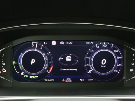 Volkswagen Tiguan 1.4 TSI eHybrid Life Business 245PK DSG full led, adaptive cruise, achteruitrijcamera, elek. bedi... ActivLease financial lease
